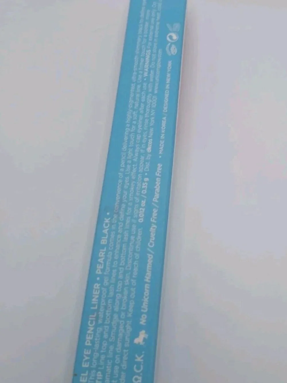 Unicorn Glow™ Gel Eye Pencil – Pearl Black